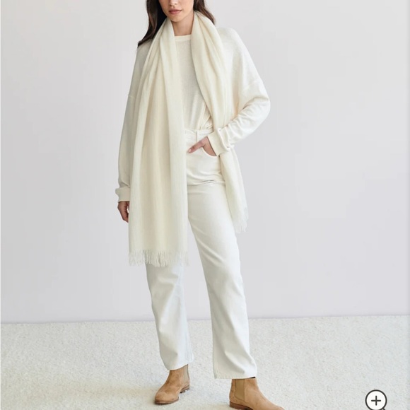 Jenni Kayne Suede Chelsea Boot Tan - Picture 8 of 8